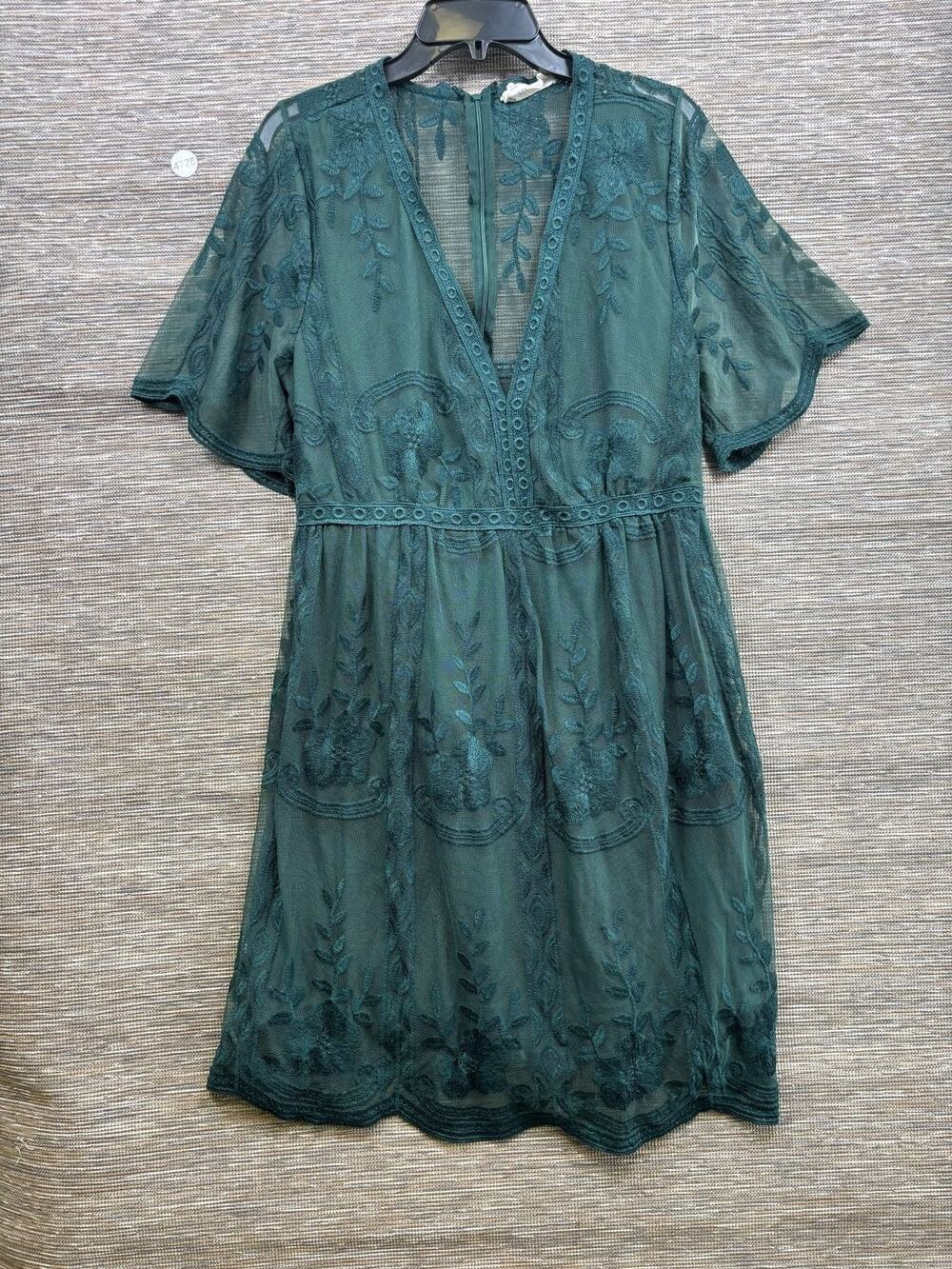 Bella Ella Boutique Dress Womens XL Green Floral Embroidered Fit & Flare Short